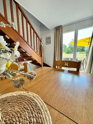 Balcon ou terrasse dans l'établissement Maison avec piscine chauffée toute l'année à Morgat en bretagne sur la presqu'île de Crozon située à 800 m de la mer
