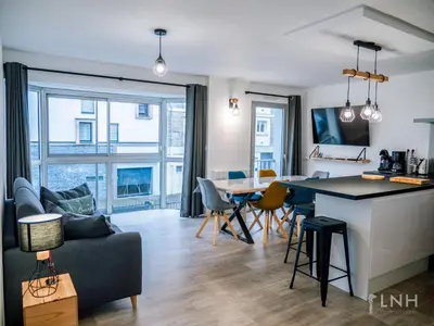 Cuisine ou kitchenette dans l'établissement L'appartement de jeanne