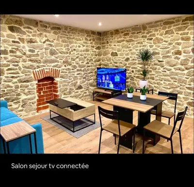 Coin salon dans l'établissement Quimperco