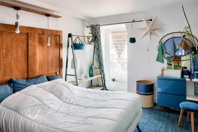 Un ou plusieurs lits dans un hébergement de l'établissement Maison classée 4 étoiles pour 6 au coeur du Guilvinec