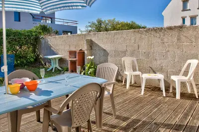 Balcon ou terrasse dans l'établissement Maison pour 5 - 100m de la plage