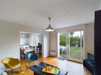 Coin salon dans l'établissement Maison pour 5 - 100m de la plage