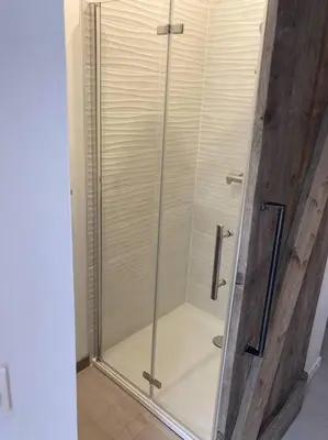 Salle de bains dans l'établissement Appartement centre ville Quimper avec terrasse