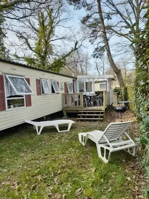 Jardin de l'établissement KERLANN****MOBIL-HOME 4 CH TOUT CONFORT