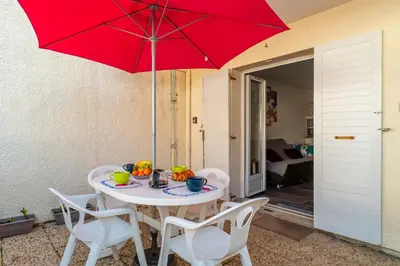Terrasse ou espace extérieur de l'établissement Ti Kréol - 5 minutes des plages