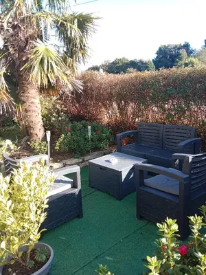 Jardin de l'établissement gite du guip