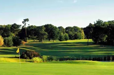 Golf sur le terrain de l'appartement ou à proximité