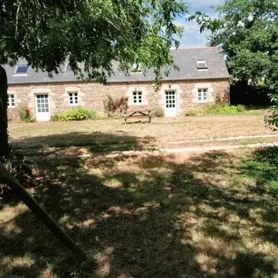 Maison familiale avec jardin - Plougonvelin