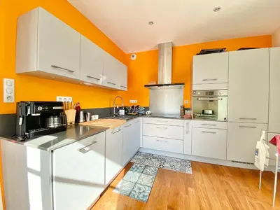 Cuisine ou kitchenette dans l'établissement LE QUAI 18 - Luxe - Plein Centre - Vue dur les quais - Wifi - Parking